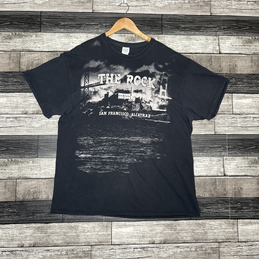Alcatraz The Rock Mens Graphic T-Shirt Size XL Black Short Sleeve Cotton